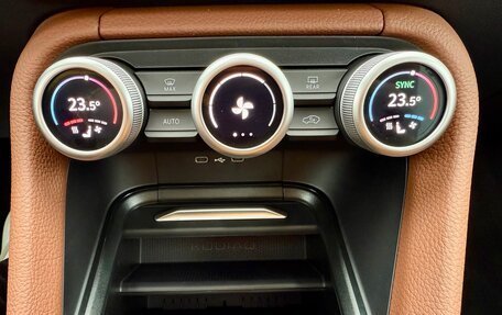 Skoda Kodiaq, 2025 год, 5 700 000 рублей, 13 фотография