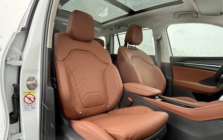 Skoda Kodiaq, 2025 год, 5 700 000 рублей, 14 фотография