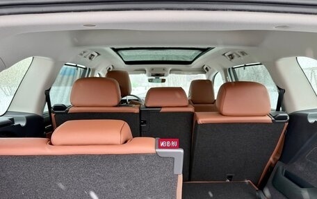 Skoda Kodiaq, 2025 год, 5 700 000 рублей, 17 фотография