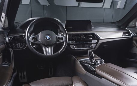 BMW 5 серия, 2020 год, 5 090 000 рублей, 6 фотография