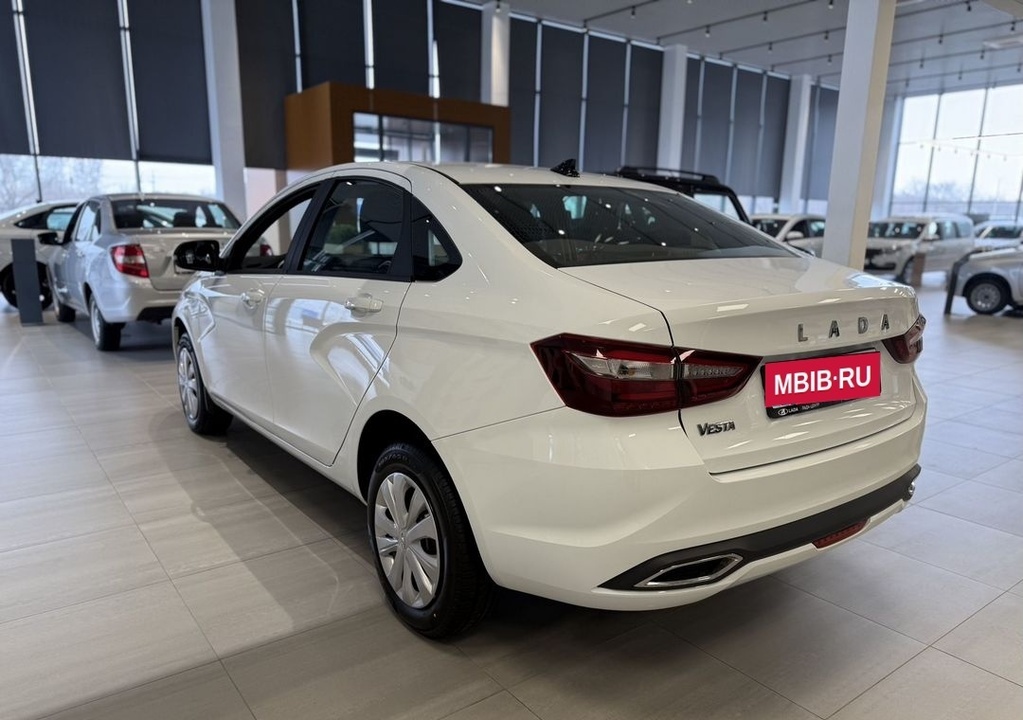 ВАЗ (LADA) Vesta, 2024 год, 1 626 000 рублей, 6 фотография
