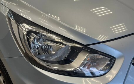 Hyundai Solaris II рестайлинг, 2011 год, 665 000 рублей, 11 фотография