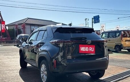 Toyota Yaris Cross, 2022 год, 1 169 039 рублей, 3 фотография