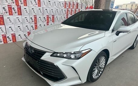 Toyota Avalon, 2021 год, 2 631 000 рублей, 2 фотография