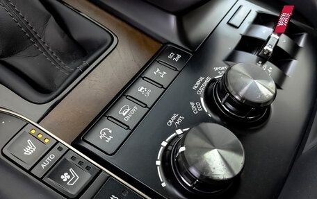 Lexus LX III, 2017 год, 7 890 000 рублей, 26 фотография