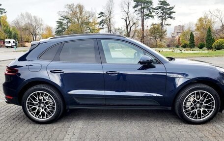 Porsche Macan I рестайлинг, 2017 год, 4 500 000 рублей, 8 фотография
