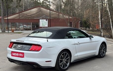 Ford Mustang VI рестайлинг, 2019 год, 3 700 000 рублей, 15 фотография