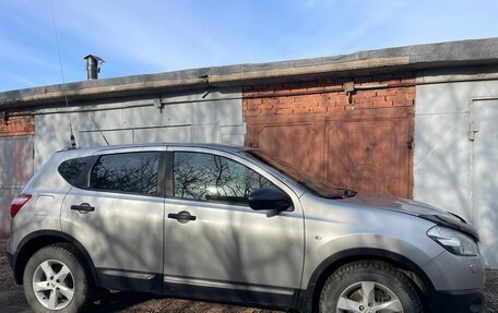 Nissan Qashqai, 2011 год, 950 000 рублей, 3 фотография