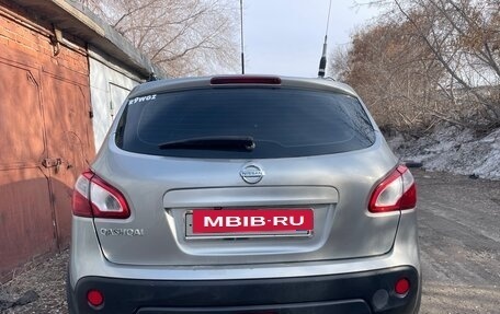 Nissan Qashqai, 2011 год, 950 000 рублей, 2 фотография