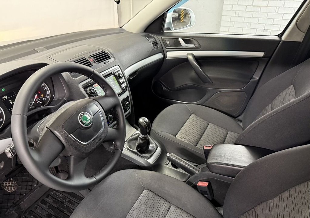 Skoda Octavia, 2011 год, 790 000 рублей, 8 фотография