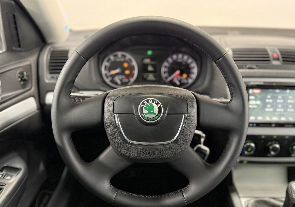 Skoda Octavia, 2011 год, 790 000 рублей, 18 фотография