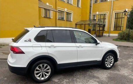 Volkswagen Tiguan II, 2019 год, 2 150 000 рублей, 3 фотография