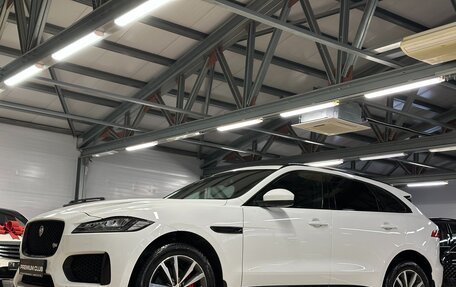 Jaguar F-Pace, 2017 год, 3 599 000 рублей, 1 фотография