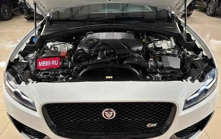 Jaguar F-Pace, 2017 год, 3 599 000 рублей, 7 фотография