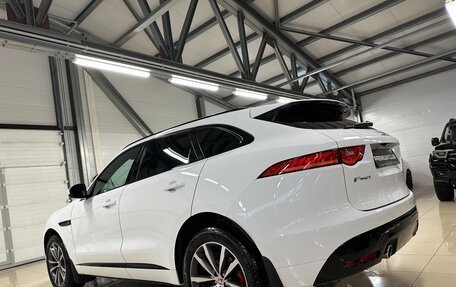 Jaguar F-Pace, 2017 год, 3 599 000 рублей, 17 фотография
