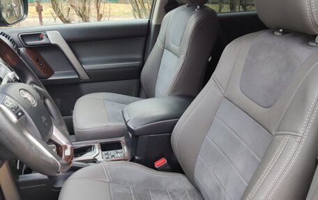 Toyota Land Cruiser Prado 150 рестайлинг 2, 2010 год, 2 950 000 рублей, 14 фотография