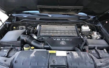 Toyota Land Cruiser 200, 2011 год, 12 фотография