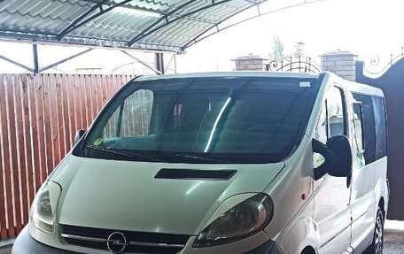 Opel Vivaro A рестайлинг, 2006 год, 1 390 000 рублей, 1 фотография