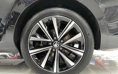 Skoda Superb III рестайлинг, 2024 год, 3 200 000 рублей, 8 фотография