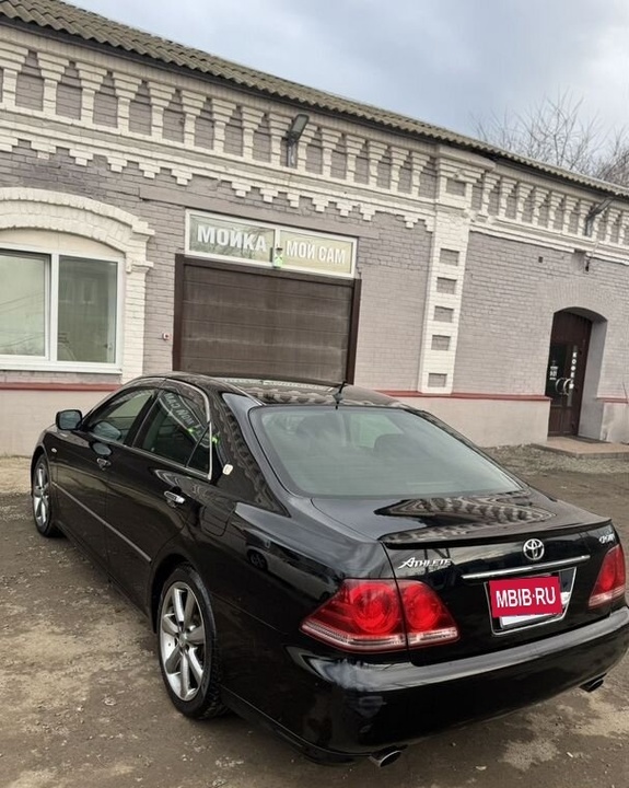 Toyota Crown S180, 2005 год, 750 000 рублей, 3 фотография