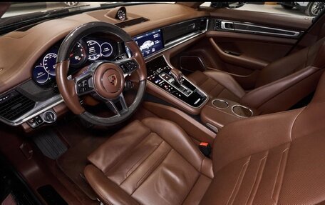 Porsche Panamera II рестайлинг, 2019 год, 14 000 000 рублей, 7 фотография