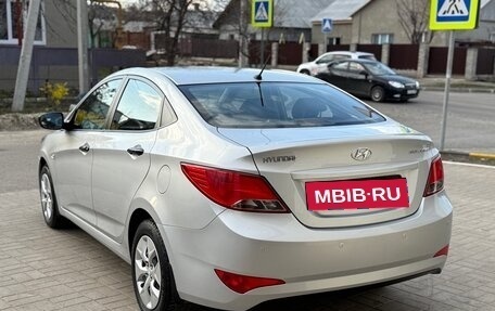 Hyundai Solaris II рестайлинг, 2014 год, 990 000 рублей, 6 фотография