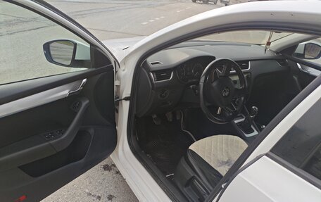 Skoda Octavia, 2013 год, 999 999 рублей, 22 фотография
