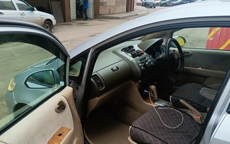 Honda Fit Aria, 2003 год, 495 000 рублей, 3 фотография