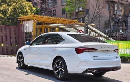 Skoda Octavia IV, 2024 год, 2 030 000 рублей, 2 фотография