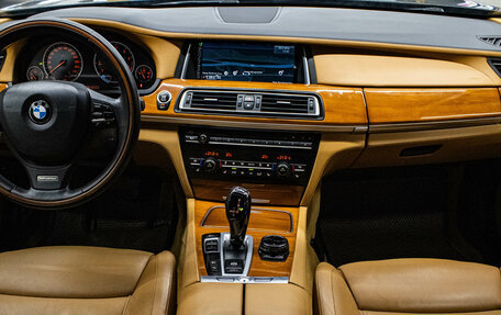 BMW 7 серия, 2014 год, 2 199 000 рублей, 5 фотография
