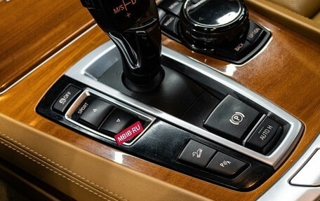 BMW 7 серия, 2014 год, 2 199 000 рублей, 22 фотография