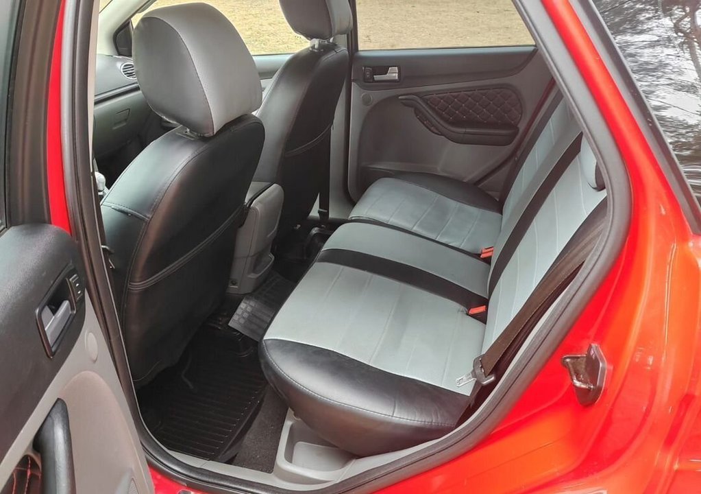Ford Focus II рестайлинг, 2011 год, 595 000 рублей, 14 фотография