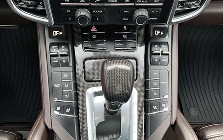 Porsche Cayenne III, 2012 год, 2 490 000 рублей, 15 фотография