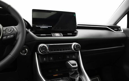 Toyota RAV4, 2024 год, 4 690 000 рублей, 8 фотография