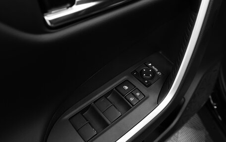 Toyota RAV4, 2024 год, 4 600 000 рублей, 11 фотография