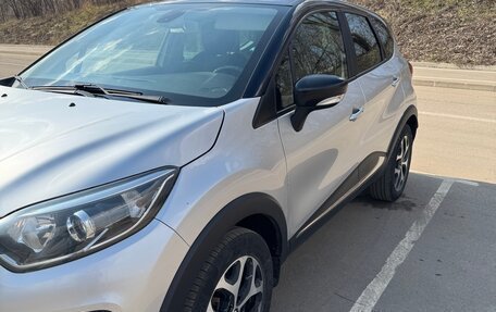 Renault Kaptur I рестайлинг, 2016 год, 1 220 000 рублей, 2 фотография