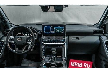 Toyota Land Cruiser, 2024 год, 14 755 000 рублей, 23 фотография