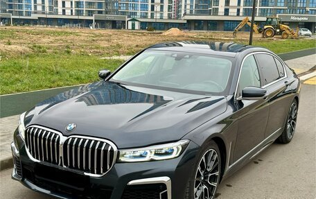 BMW 7 серия, 2015 год, 3 250 000 рублей, 5 фотография
