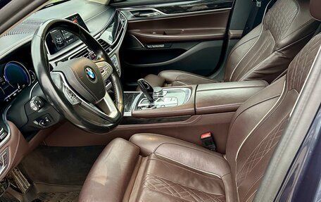 BMW 7 серия, 2015 год, 3 250 000 рублей, 15 фотография