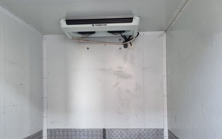 Volkswagen Transporter T5 рестайлинг, 2012 год, 1 780 000 рублей, 15 фотография