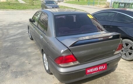 Mitsubishi Lancer IX, 2000 год, 325 000 рублей, 1 фотография