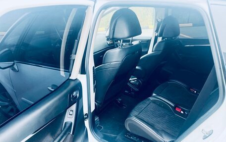 Citroen C4 Picasso II рестайлинг, 2012 год, 1 000 000 рублей, 6 фотография