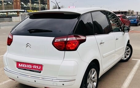 Citroen C4 Picasso II рестайлинг, 2012 год, 1 000 000 рублей, 3 фотография