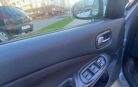 Nissan Almera, 2004 год, 250 000 рублей, 11 фотография