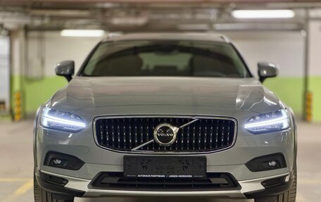 Volvo V90 Cross Country I рестайлинг, 2023 год, 9 275 000 рублей, 2 фотография
