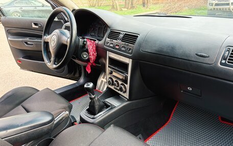 Volkswagen Jetta IV, 2003 год, 800 000 рублей, 11 фотография
