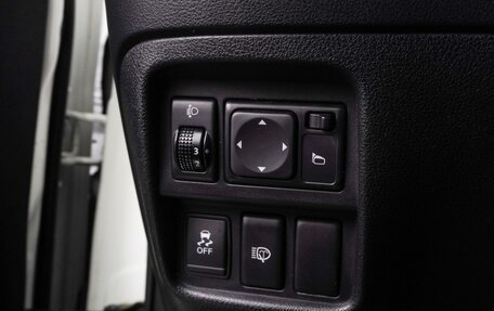 Nissan Juke II, 2012 год, 899 000 рублей, 16 фотография