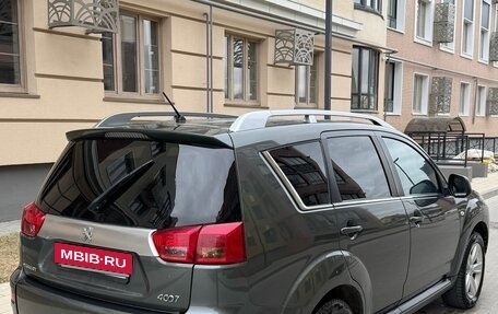 Peugeot 4007, 2010 год, 850 000 рублей, 3 фотография