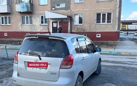 Toyota Corolla Spacio II, 2003 год, 680 000 рублей, 6 фотография