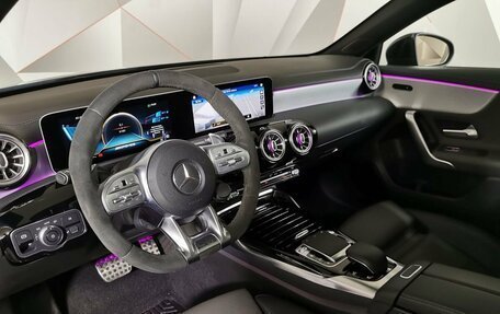Mercedes-Benz A-Класс AMG, 2019 год, 3 979 700 рублей, 13 фотография